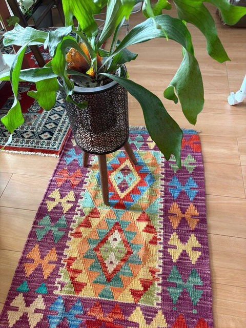 82×60cm アフガニスタン手織りキリム