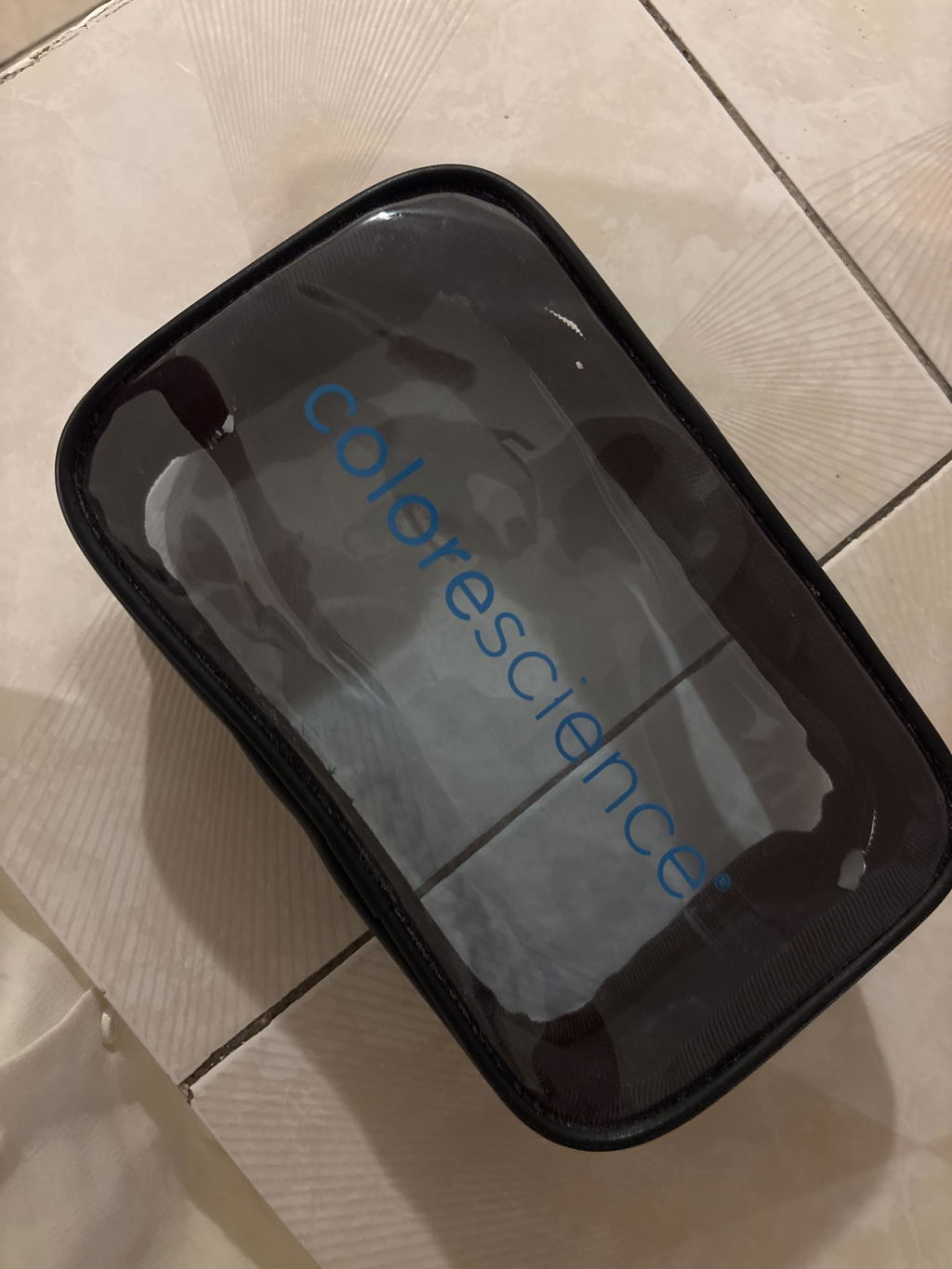 Cosmetiquera colorescience g00
