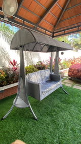 Outdoor Rattan Wicker 2-Seat Patio Swing Chair with Shade & Cushions