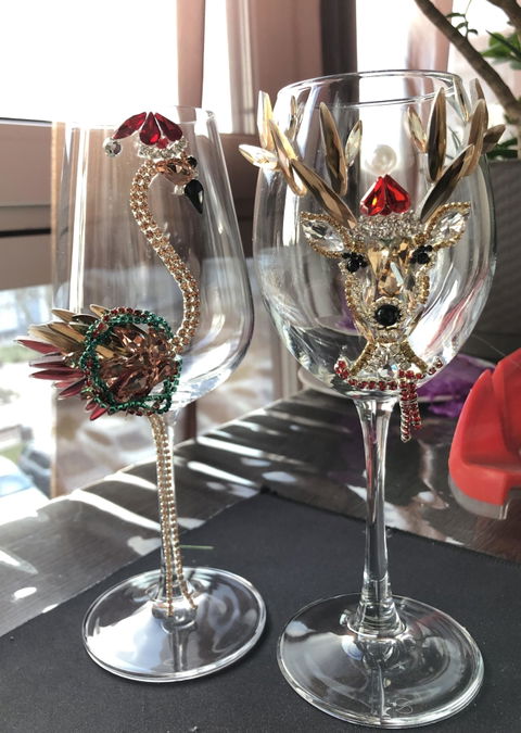 Crystal Christmas Deer Wine Glass with Golden Horns