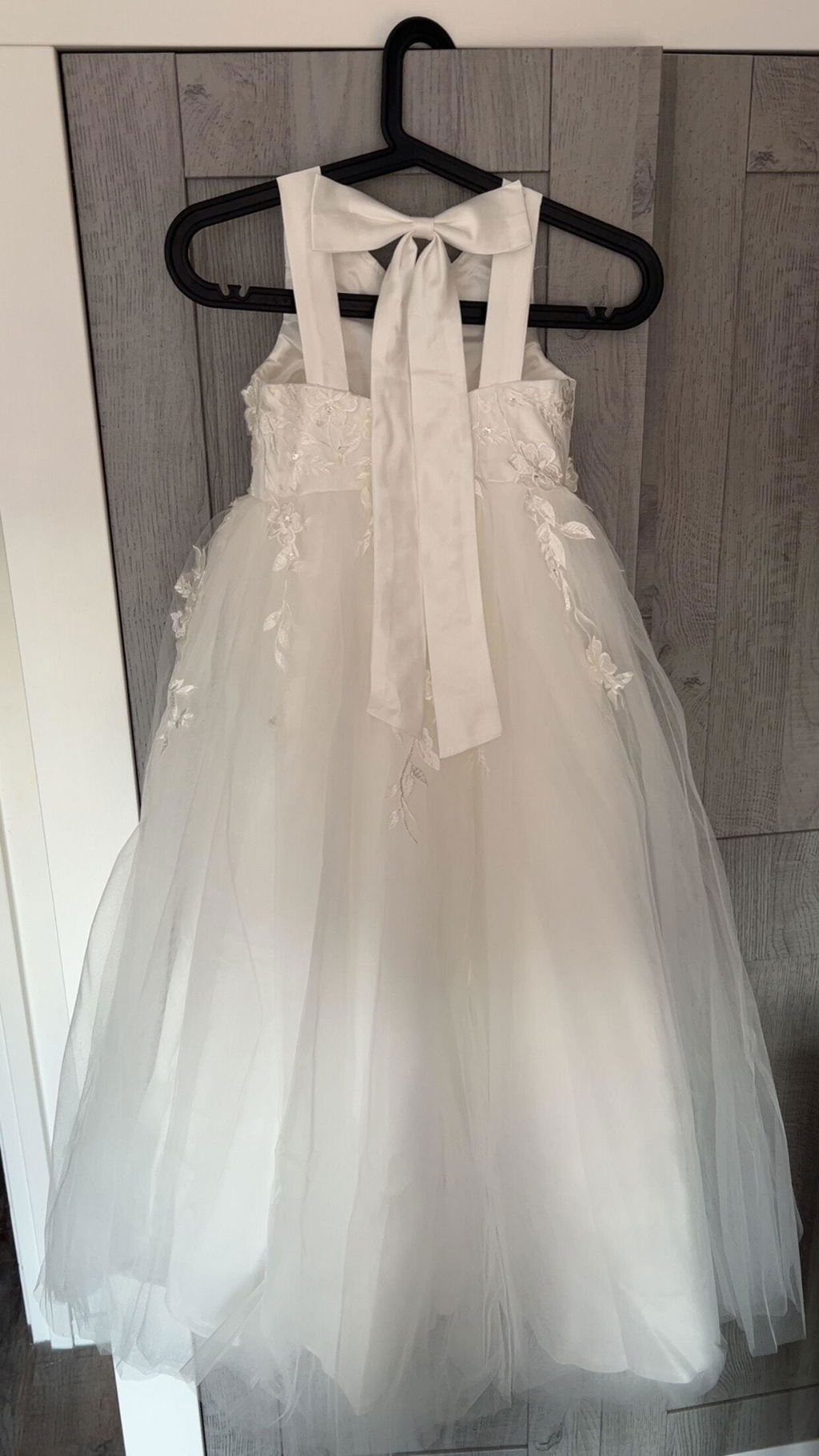 Dideyttawl Flower Girls Dress White Sleeveless Lace Princess Ball Gown with Bow