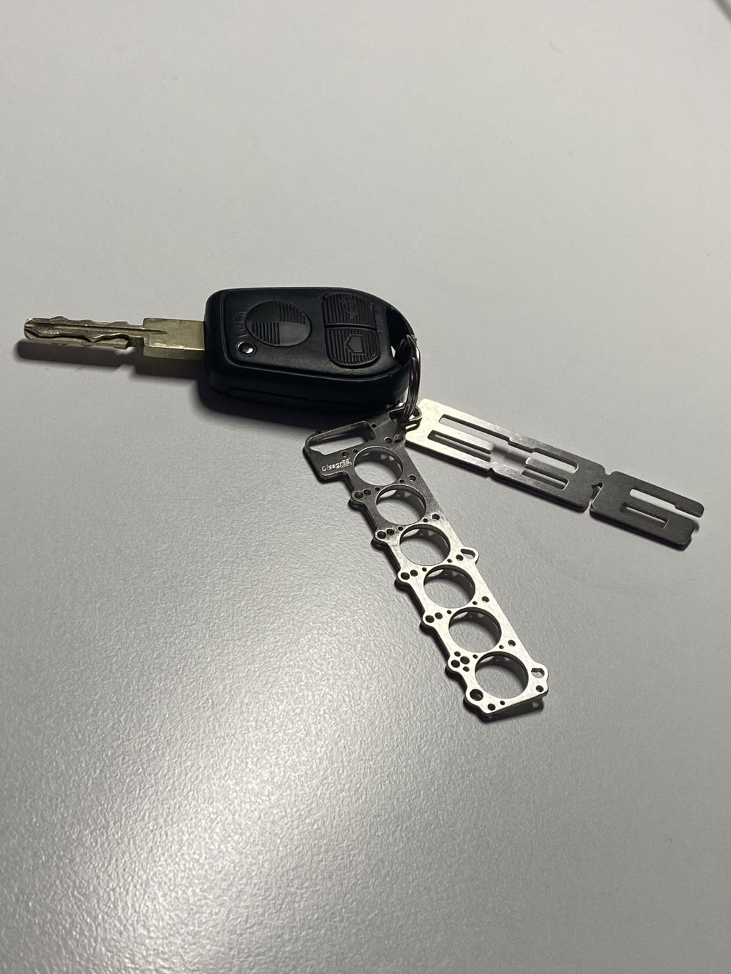 E36