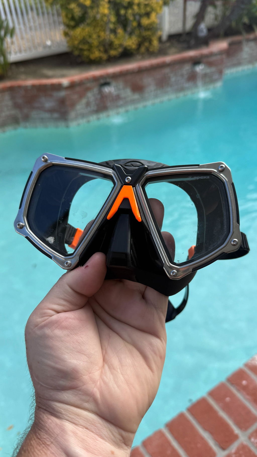 Apeks VX2 Mask Black/Orange