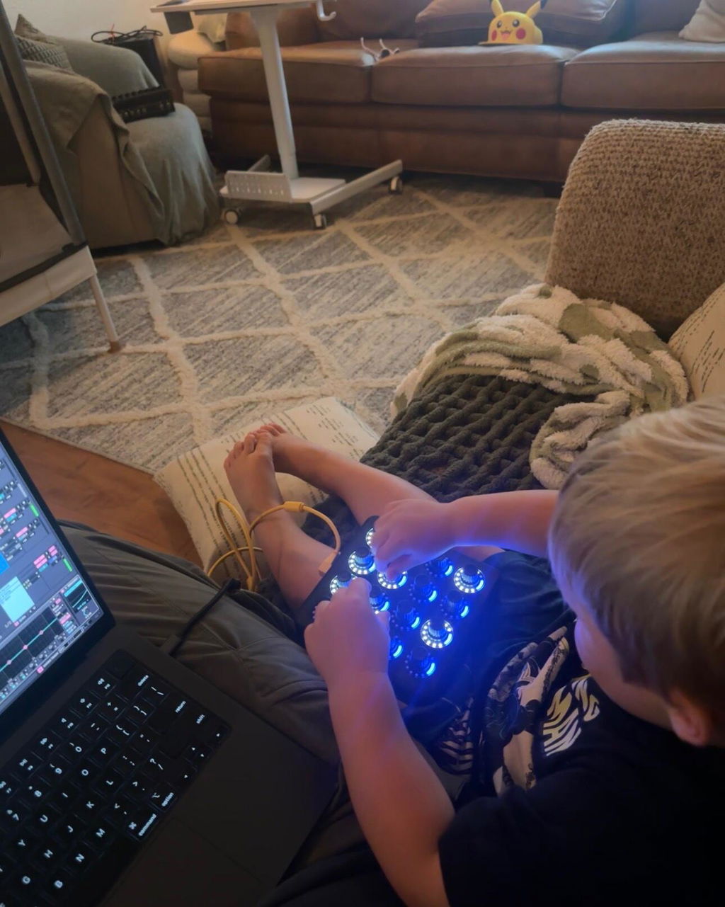 Midi Fighter Twister
