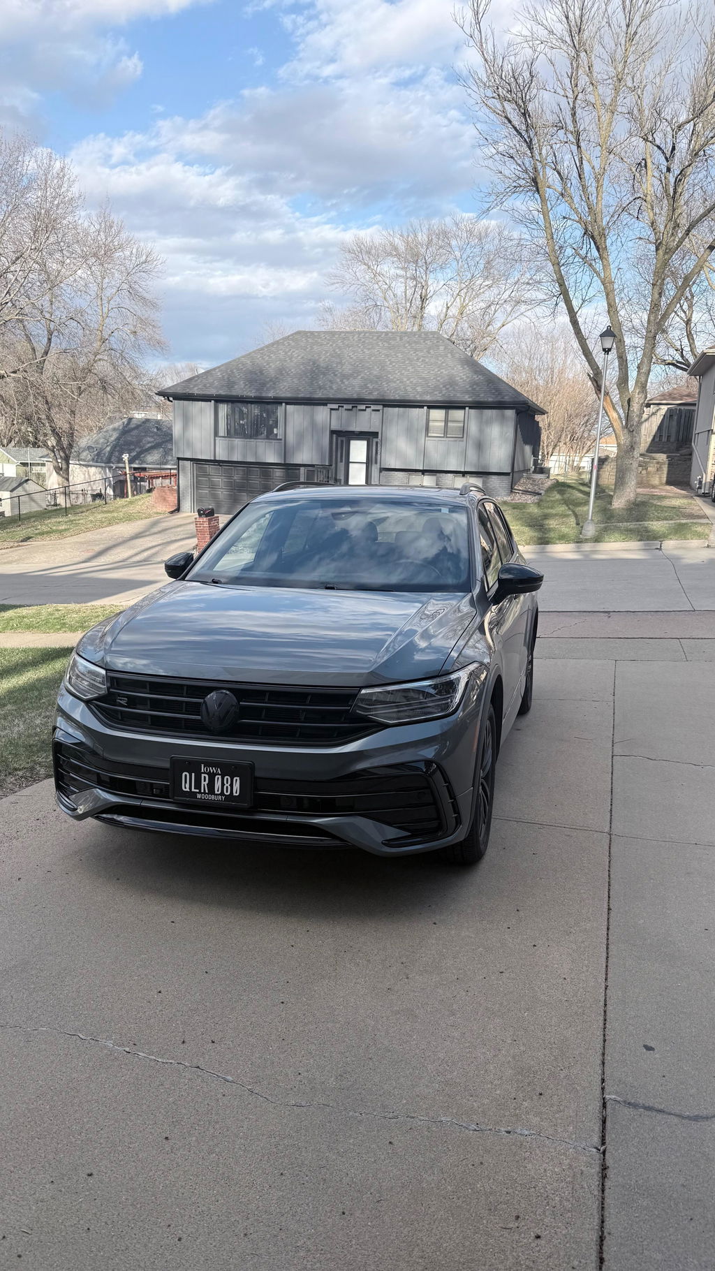 Black VW Emblem Cover Front/Rear for Tiguan MK2 MK2.5