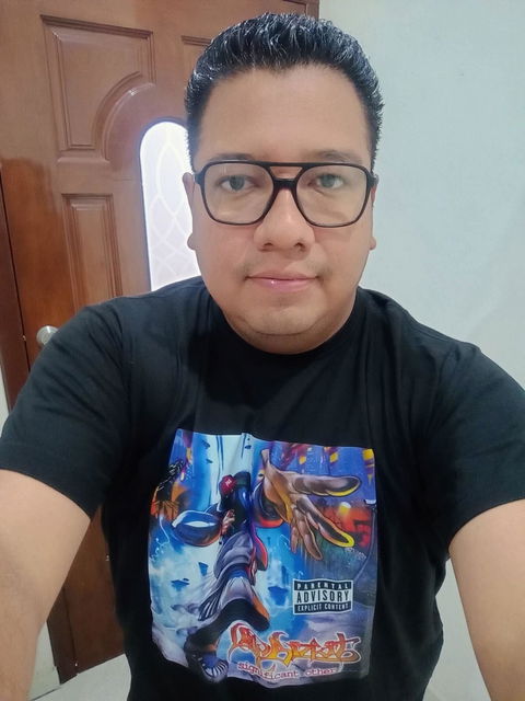 Playera Personalizada: Tu Banda Aquí