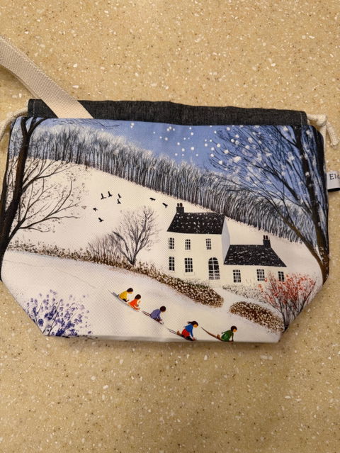 Medium drawstring project bag - Winter Fun