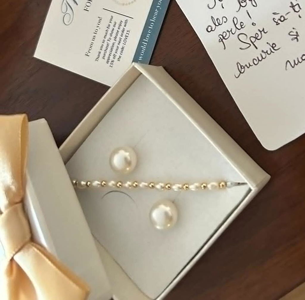 Mimi X-Large (10.5 mm) Pearl Stud Earrings