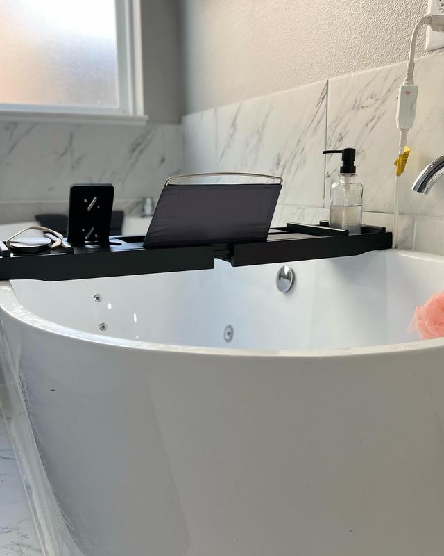 Freestanding Whirlpool Tub with Aromatherapy | Empava 67AIS07