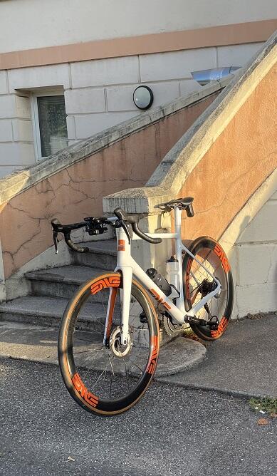 SES Road Tire – ENVE Composites USA