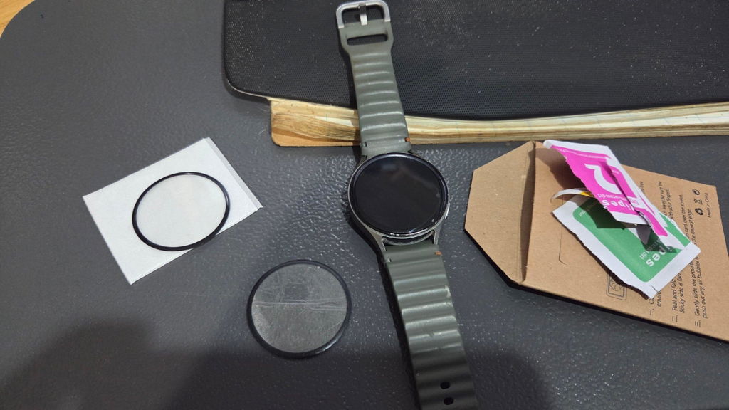 Samsung Galaxy Watch 7 Screen Protectors