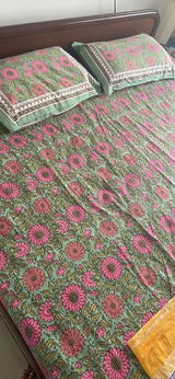 Braise Premium | Super King Size 108 x 108 in | 100% Pure Cotton | Double Bedsheet with 2 Pillow Covers (SunFlower Design)