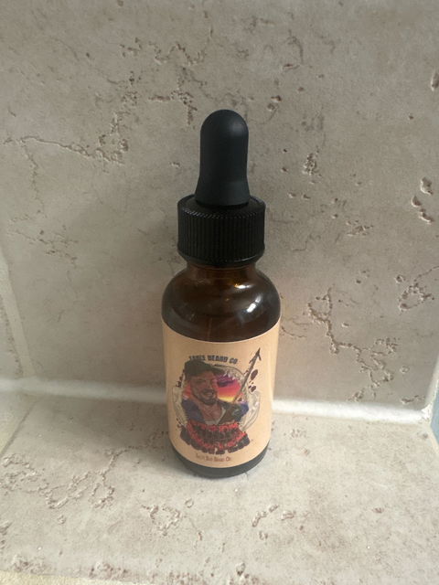 The Shark Hunter - Beard Oil - Succulent Island Pineapple, Toasted Coconut Husk, Pinewood Essence