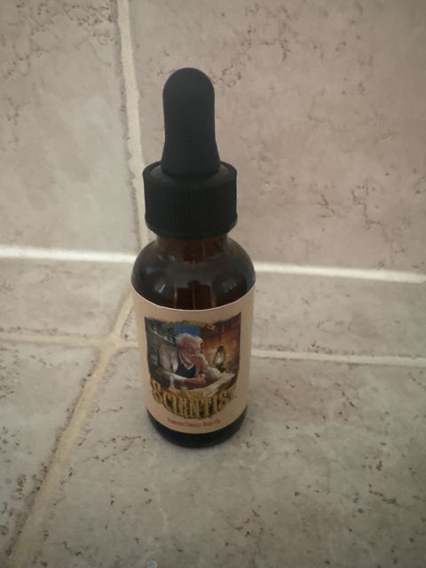 The Scientist - Beard Oil - Key Lime Verbena, Spiced Graham Crunch, Vanilla Citrus Cream