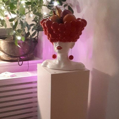 Thoughts Woman Sculpture – Red & White | Conceptual Contemporary Art | FAVNA.ART