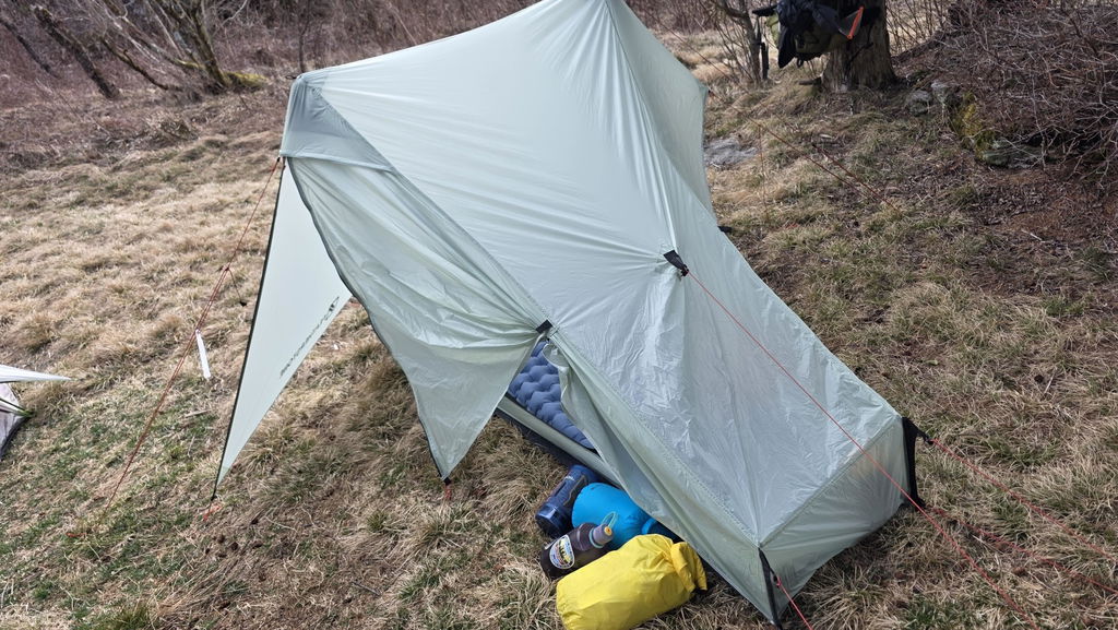Featherstone Backbone 1P Trekking Pole Tent