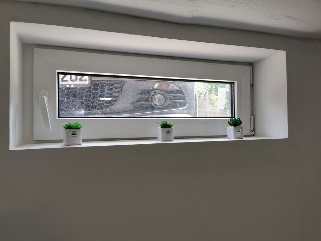 Kellerfenster Kunststoff Dreh/Kipp - 3-fach-Verglasung - Außen Anthrazit, Innen Weiß