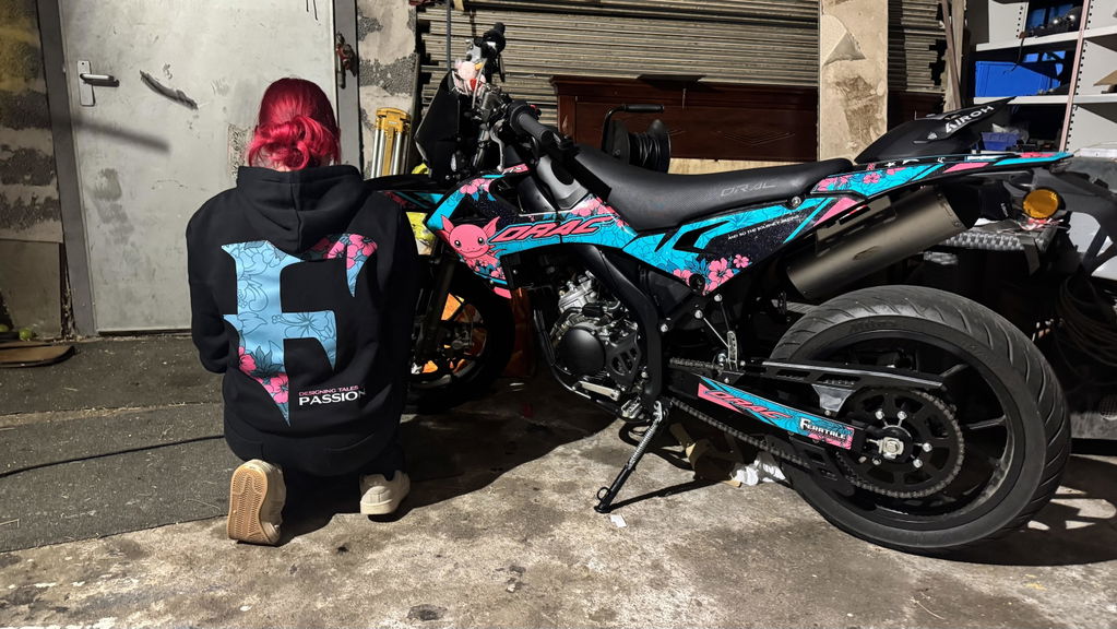 Full Custom - tarrasarjat