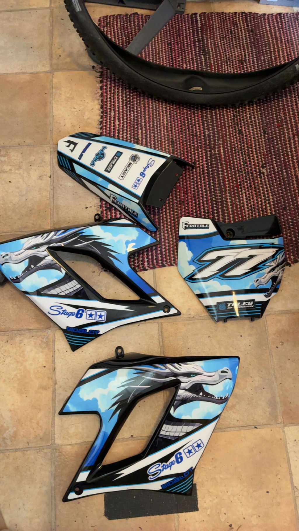 Limited Custom Tarrasarja - Wyvern