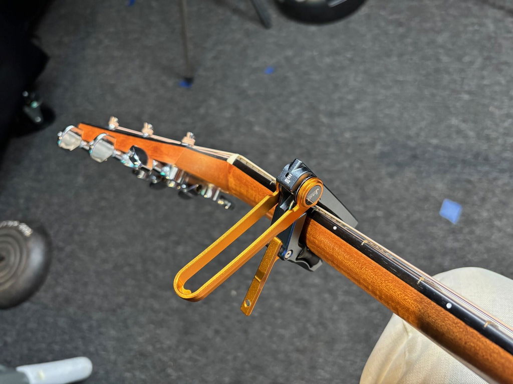 Mojolnir Pixel Zero Electric Guitar — Bold Sound | Mojolnir