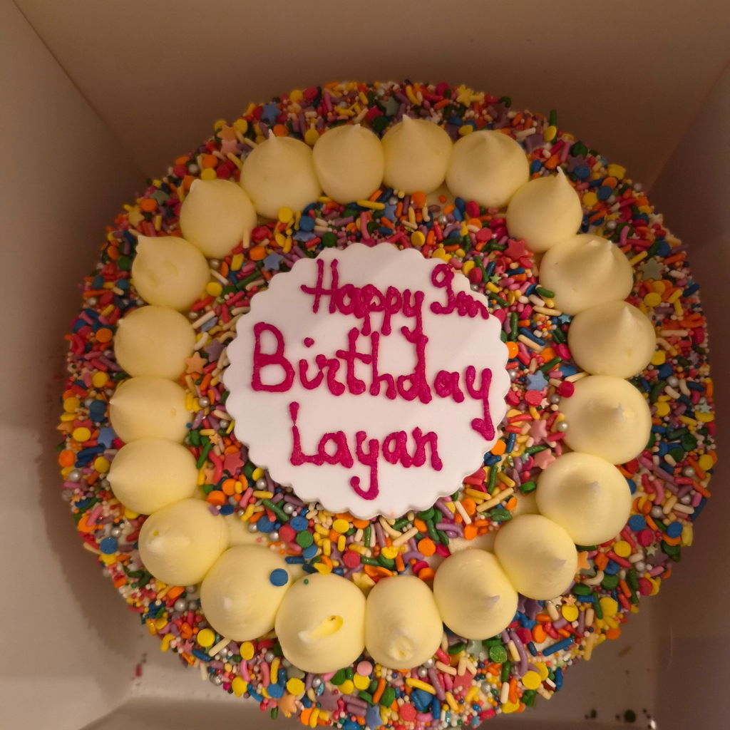 Piñata Cake