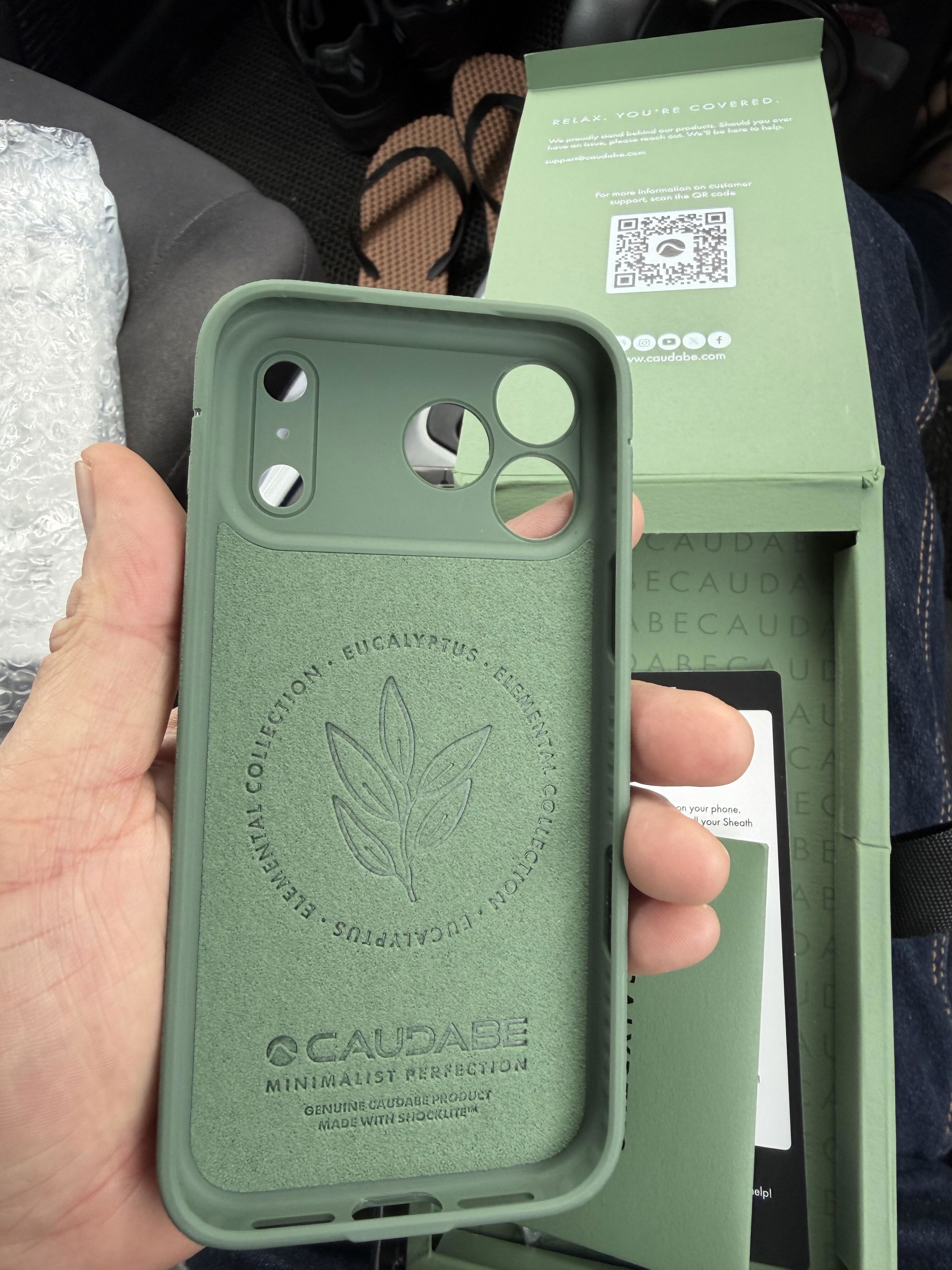 Caudabe Paragon ( Precise ) for iPhone 17 Series - Magnetic Case with Camera Control Button
