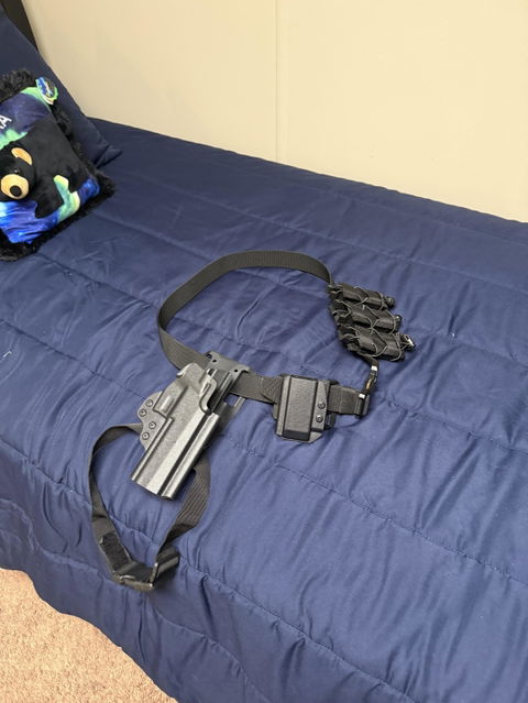 Sig Sauer P320 OWB Magazine Pouch