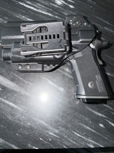 Sig Sauer P211 GT4 & TLR-7 HL-X OWB Holster