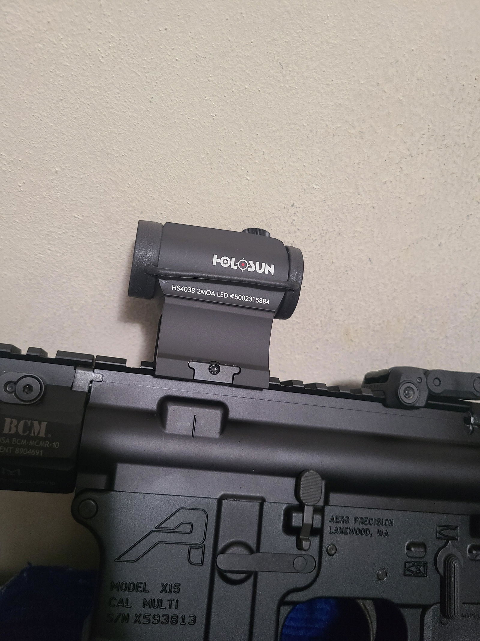Holosun 403B Red Dot 2 MOA High and Low Mount Bottom Battery Tray