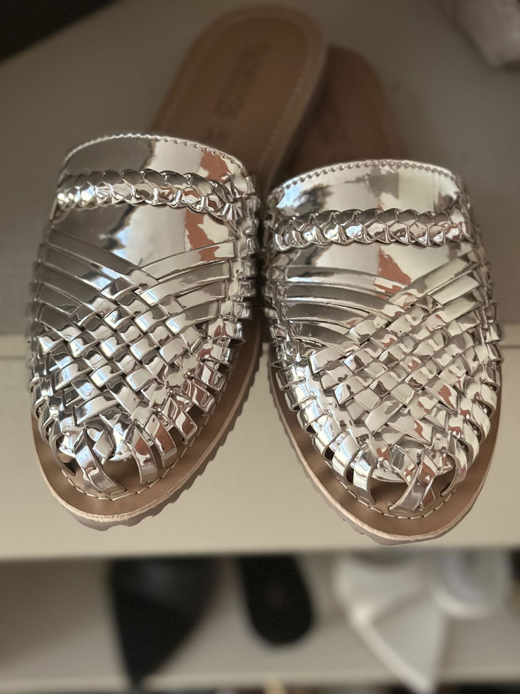[ Flats ] Amurra Silver