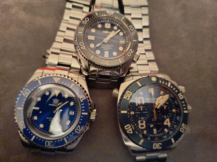 Owner photo, wrist shot