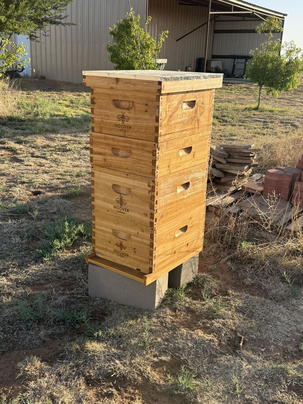 Hoover Hives Deep Brood Box Kit – 8 or 10 Frame with Wax-Coated
