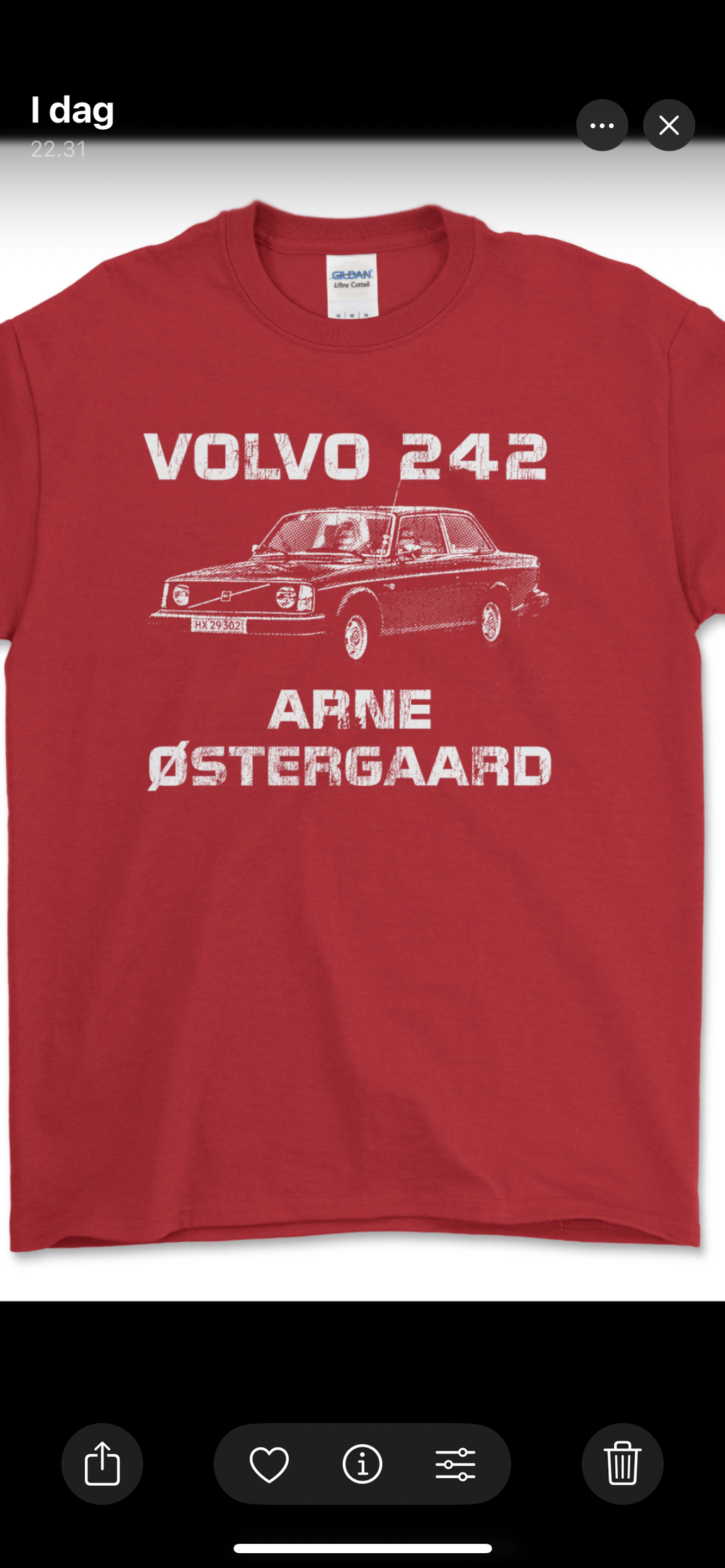 Volvo Old Volvos Never Die Volvo 240 Early 80s Model Unisex T-Shirt , Bomuld