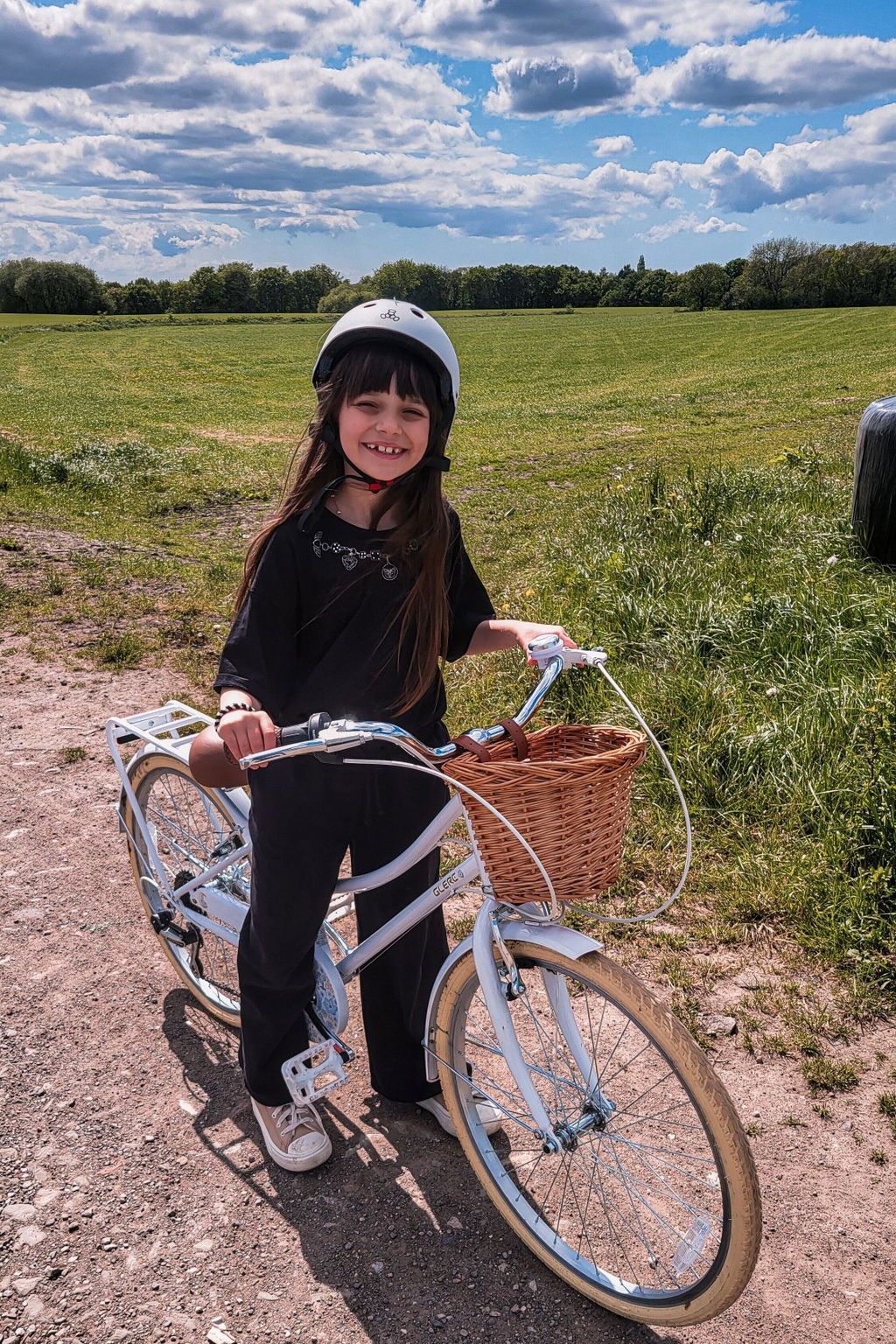 Glerc 24 Inch Beach Cruiser Hybrid Kids Bike (with Rear Rack) - Missy