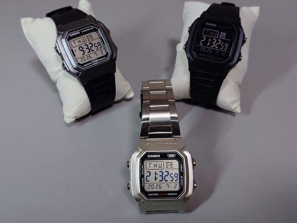 CASIO カシオ W-800HD-1A メンズ 腕時計 10気圧防水 10年保証