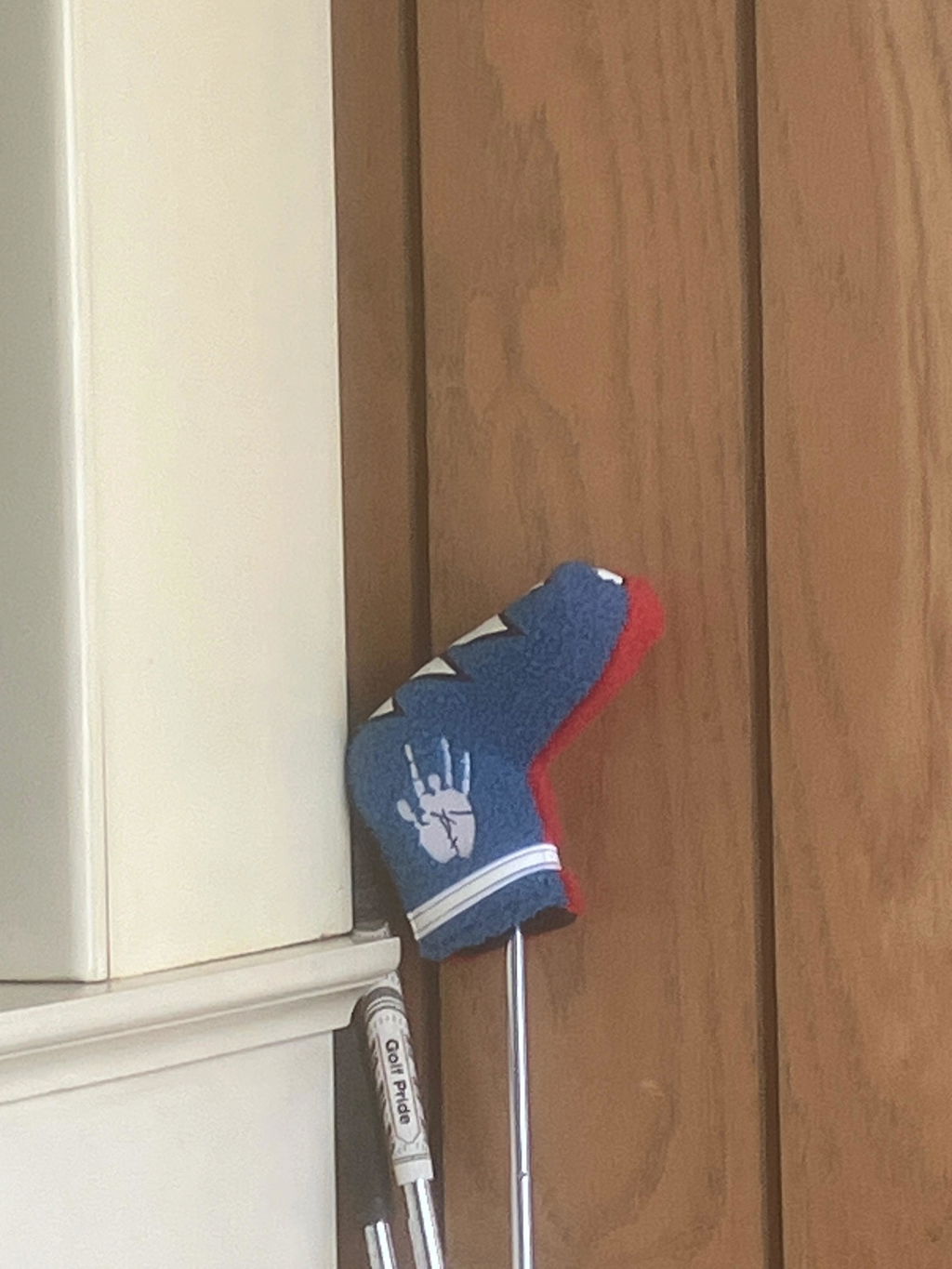 Red White & Bolt Blade Putter Cover