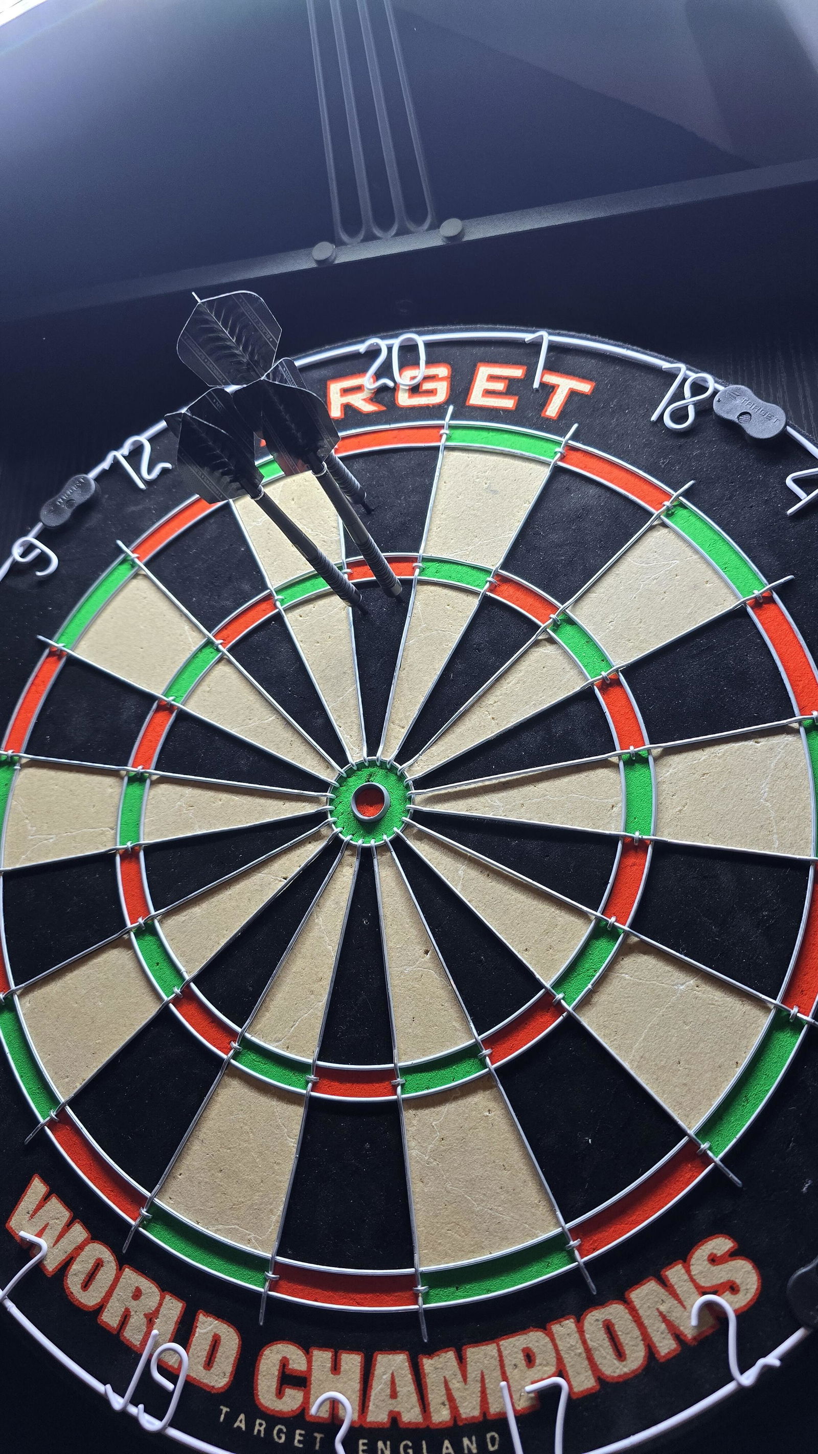 SUPER DARTS 2017 フレーム付きコレクション Supergrip 90% Black Edition Steel Tip Darts