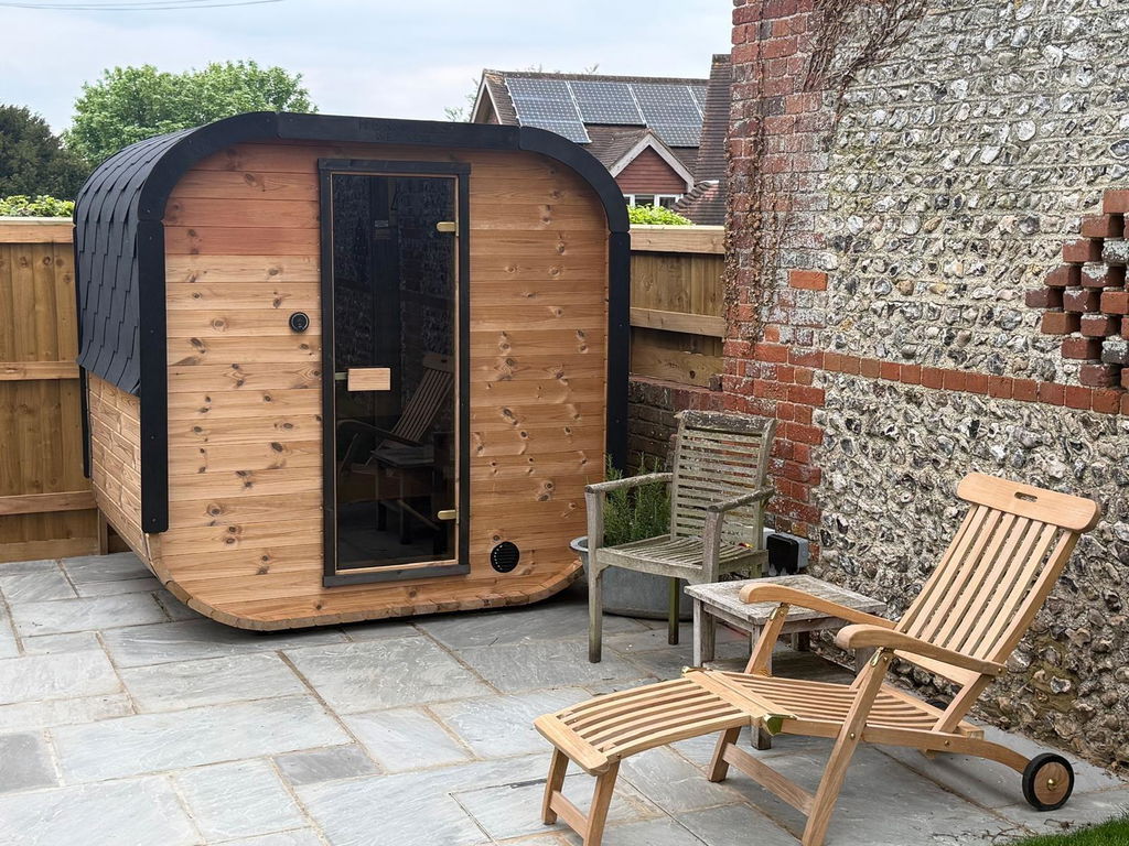 Camilla Traditional Outdoor Sauna Complete Kit 3-4 Person