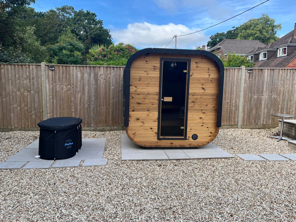 Camilla Traditional Outdoor Sauna Complete Kit 3-4 Person