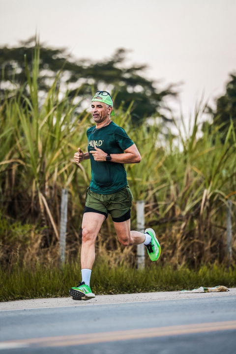 Shorts 2 em 1 PocketPace Masculino – Verde