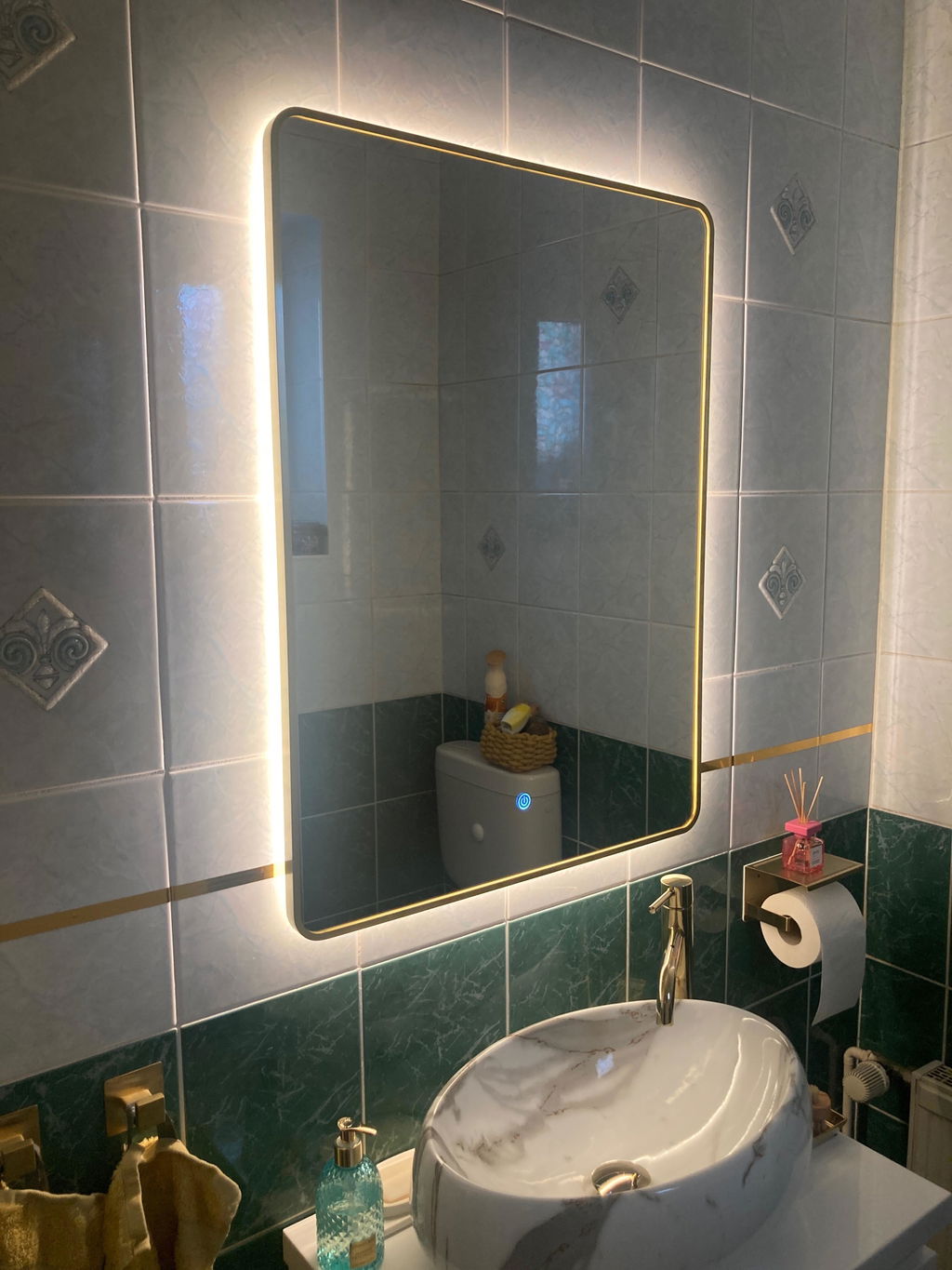 LED Badespiegel, Dekor Wandspiegel mit Gold Metall Rahmen, Lichtwechsel