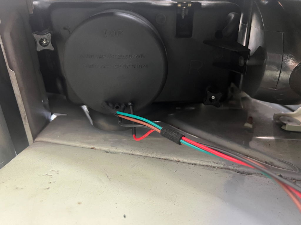 HEADLIGHT WIRING LOOMS for VL