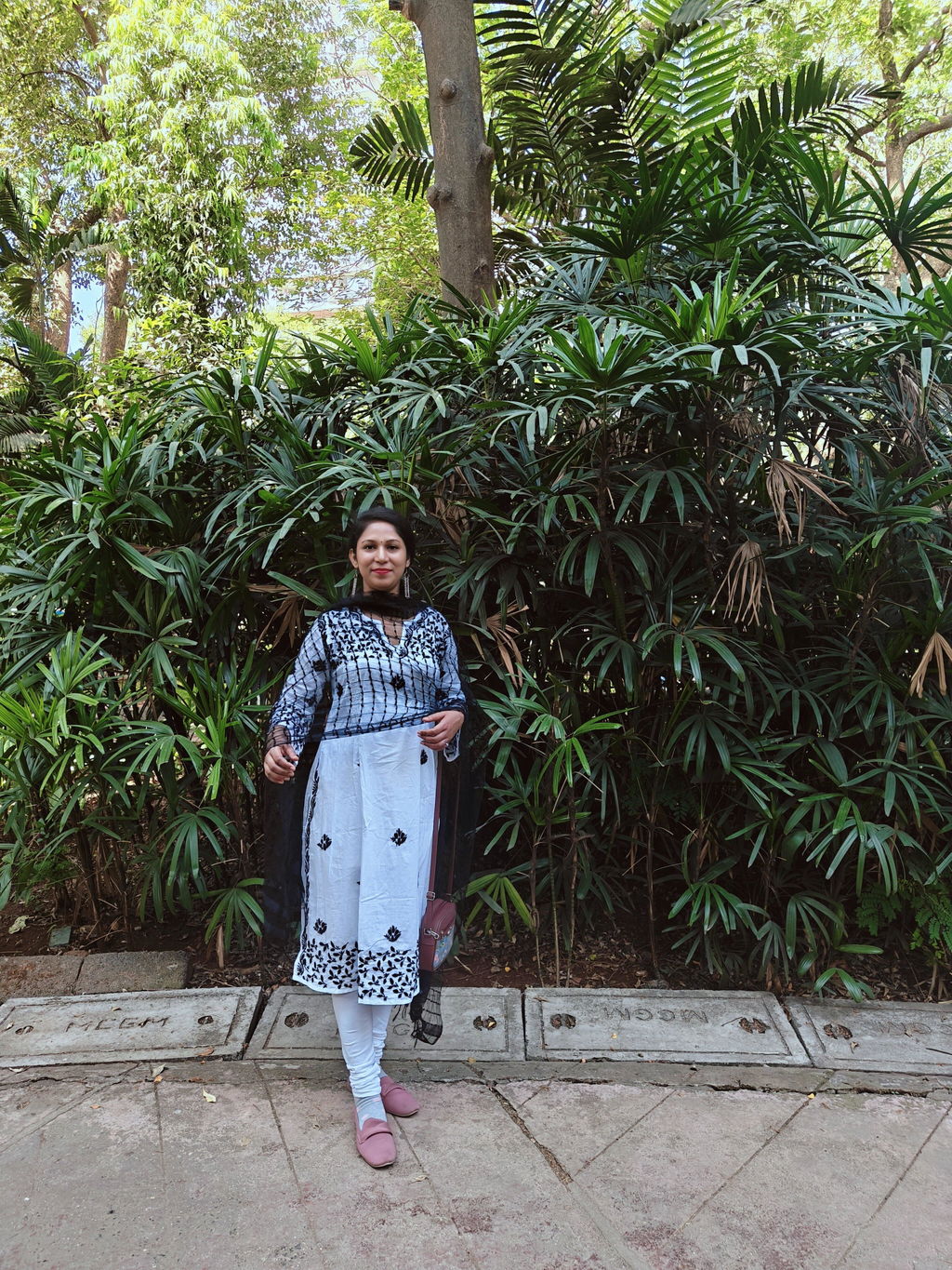 HOC Chandni Chikankari Cotton Straight Kurta