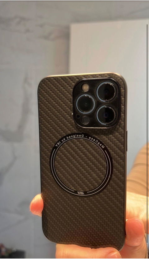 MagCase - iPhone Carbon (13 Series)