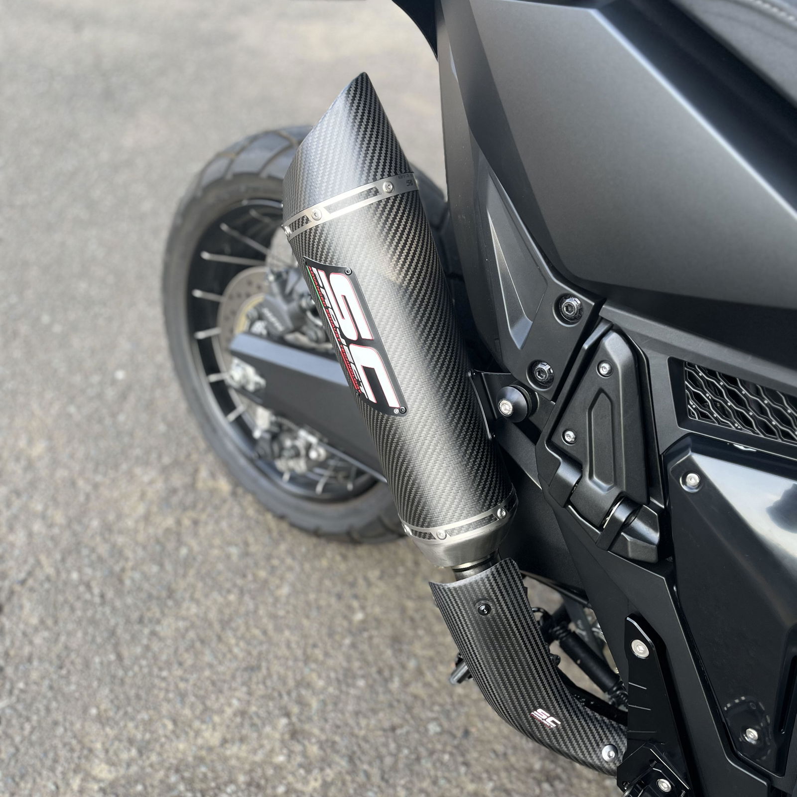 SC-PROJECT】バイク用マフラー | R1250R 製品情報 – iMotorcycle Japan