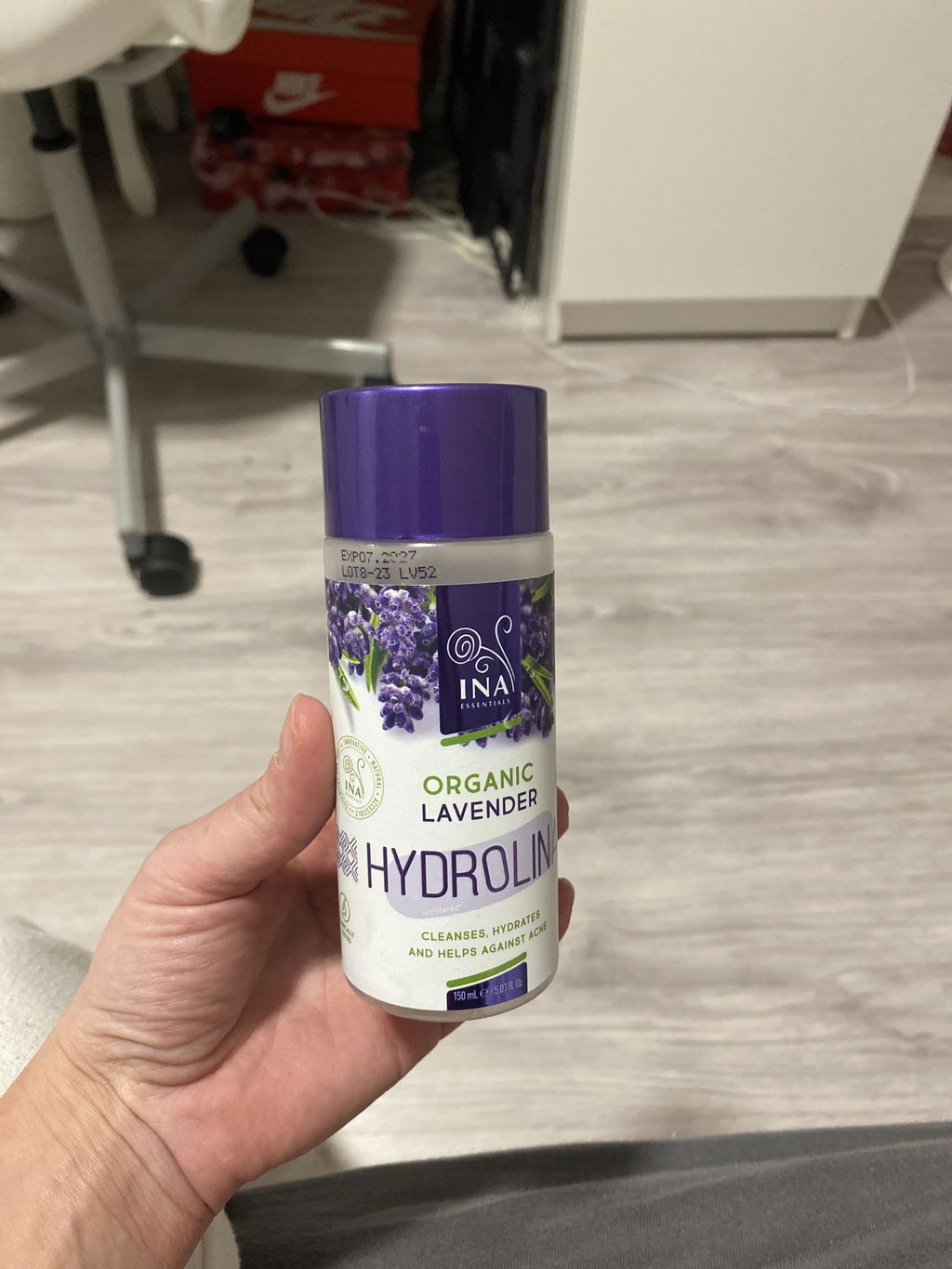 Organická Levandulová voda - Hydrolina pro Akné