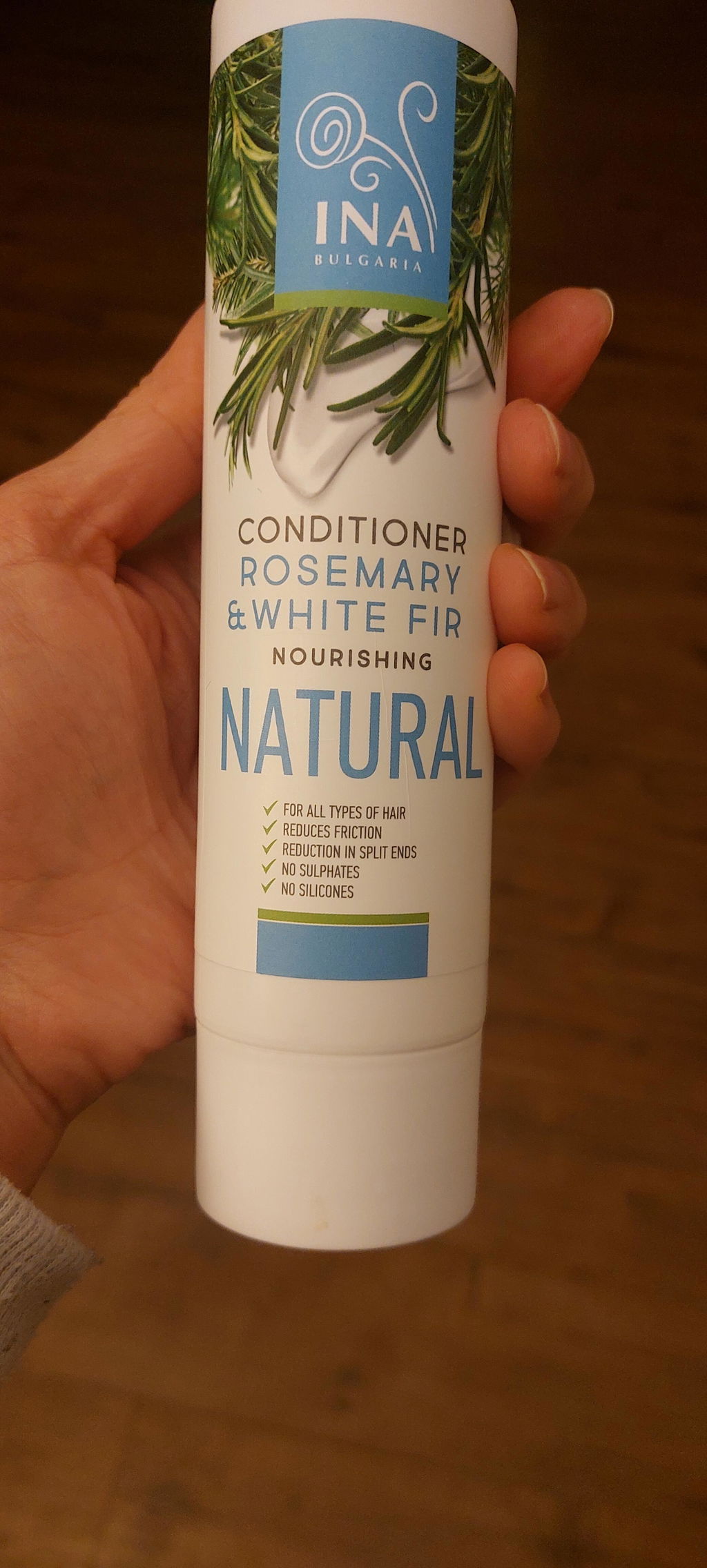 Balsamo per capelli Naturale con olio di Rosmarino e Abete Bianco - cura nutriente intensiva per ogni tipo di capelli