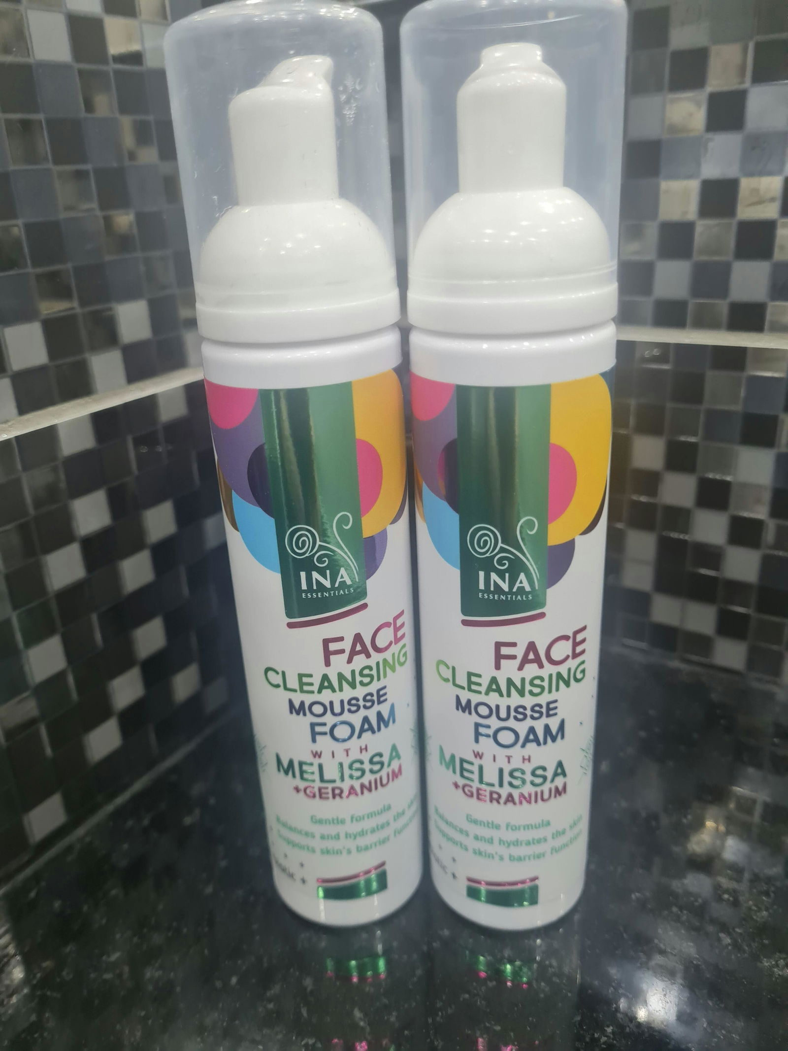 Foto da una recensione della schiuma detergente naturale
