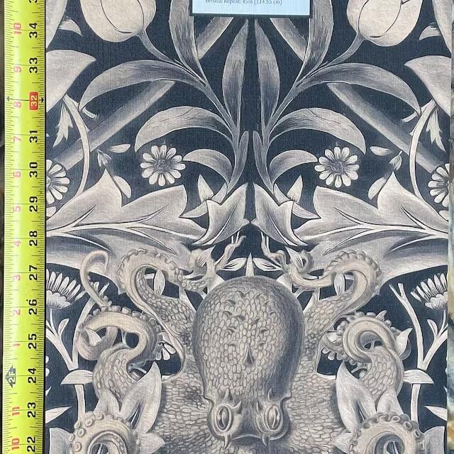 Octopus Botanical Damask | Midnight Gold