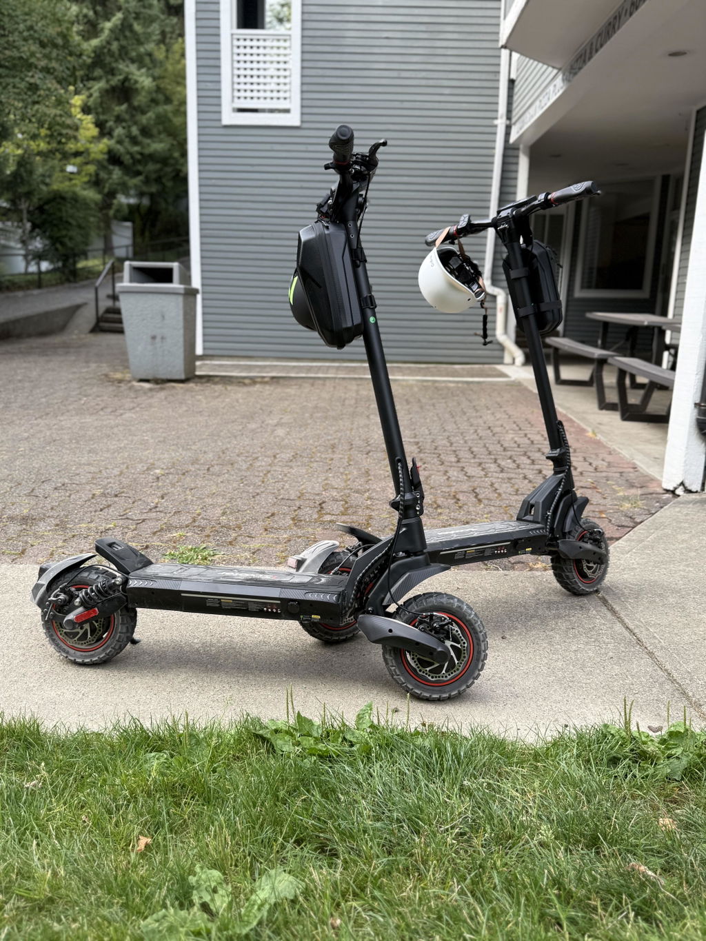 iScooter iX7Pro 2000W Off-road Electric Scooter